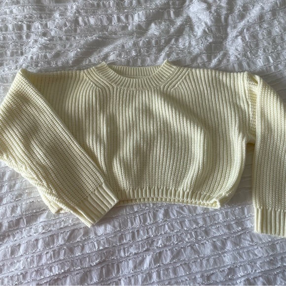 Shein Cropped Sweater - Picture 2 of 3